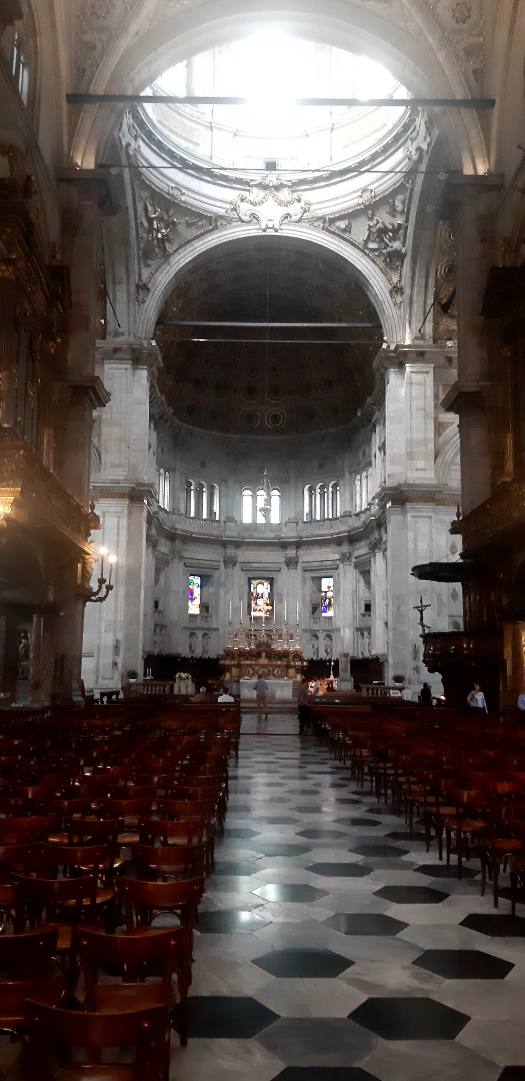09_Navata centrale del Duomo